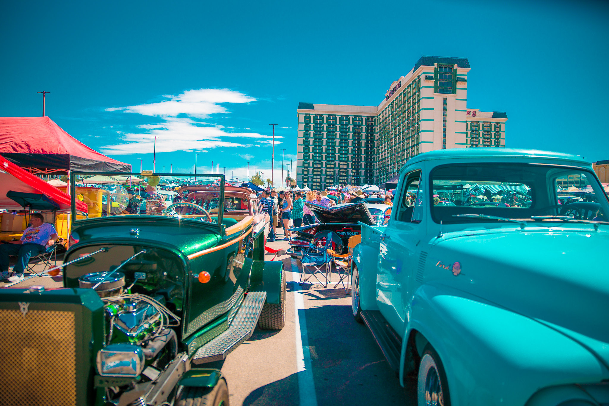 Viva Las Vegas Rockabilly Weekend swings into its 25th year bigger